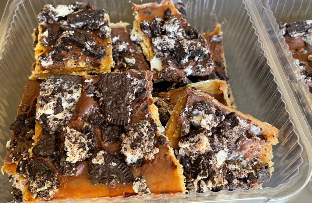 Oreo Christmas crack