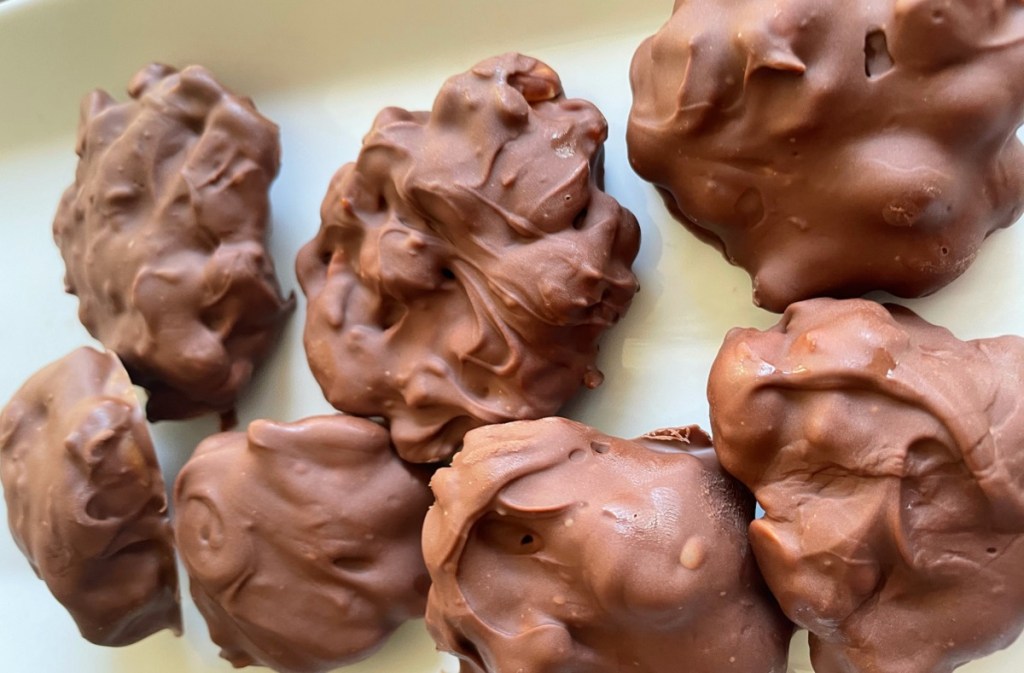Homemade Peanut Clusters
