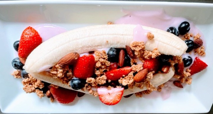 breakfast banana split