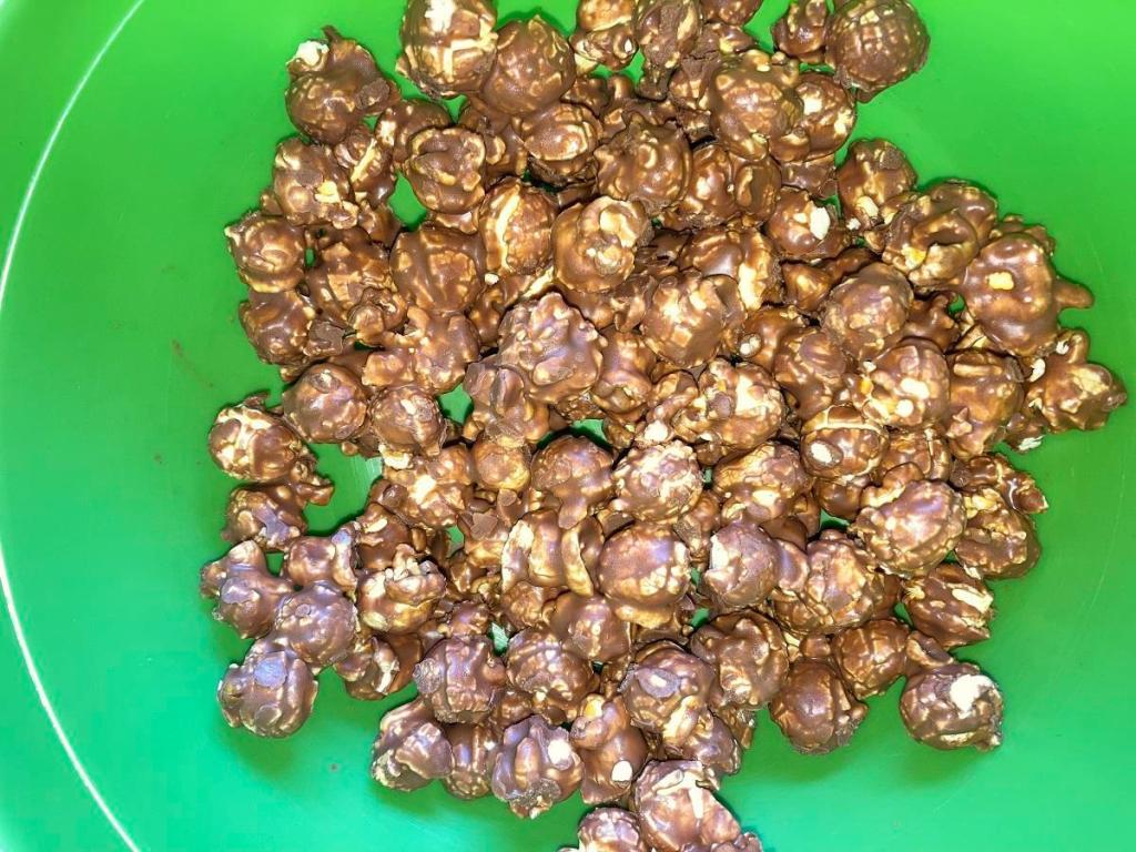 Peanut Butter Chocolate&nbsp;Popcorn