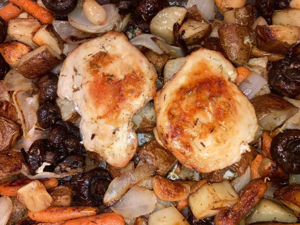Sheet Pan Chicken, Mushrooms and&nbsp;Vegetables