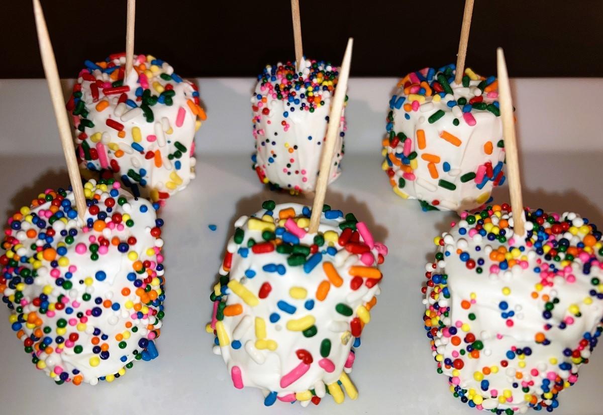 Birthday Marshmallow Pops