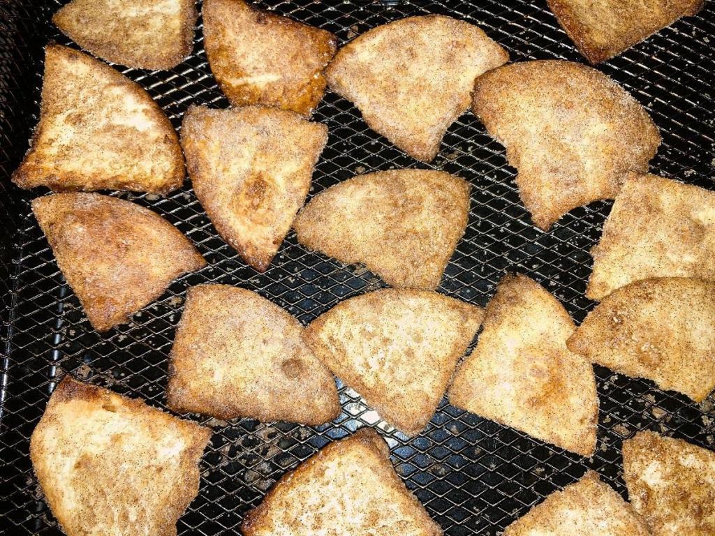 Air Fryer Cinnamon Sugar Tortilla&nbsp;Chips