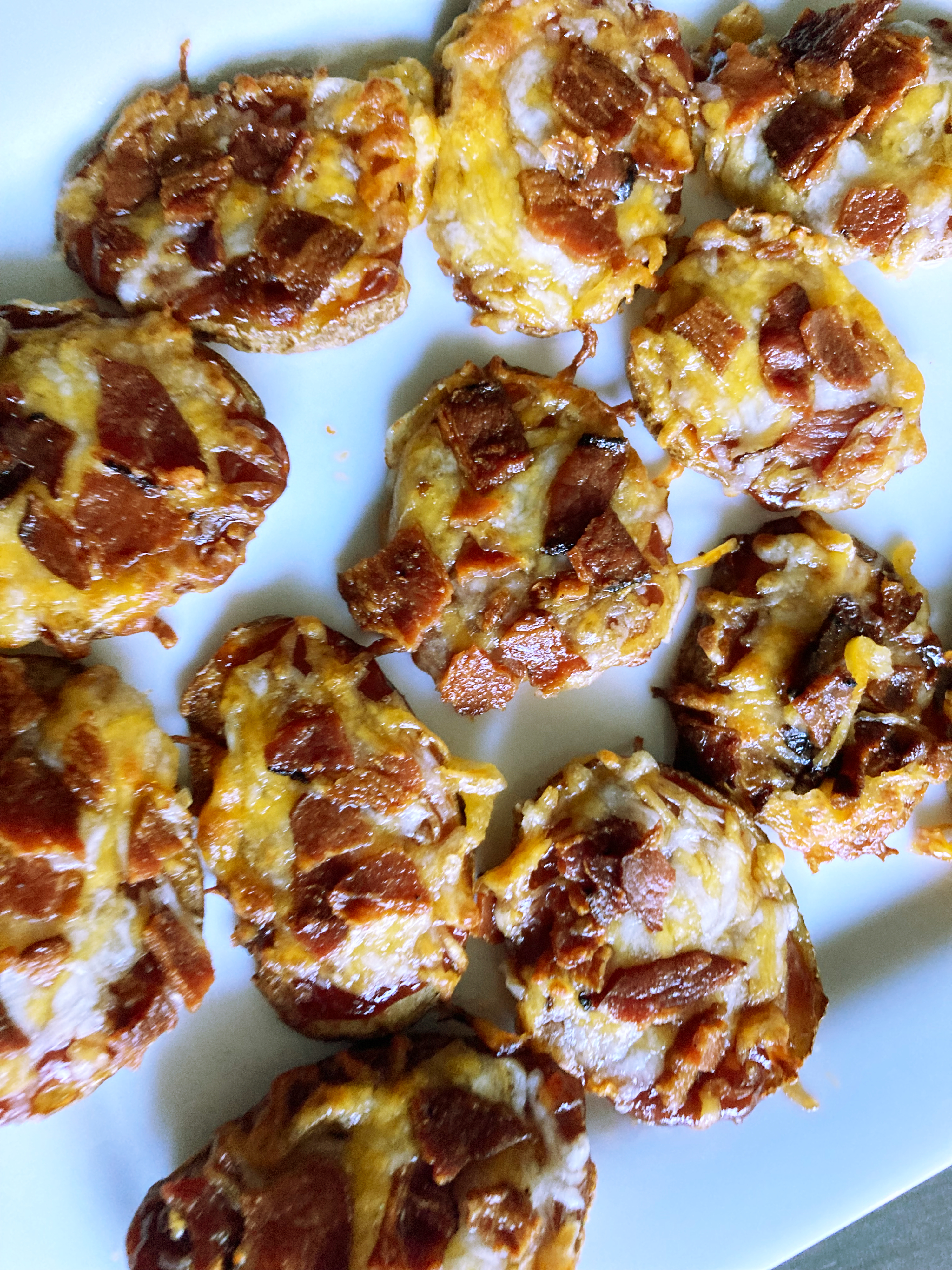 Air Fryer BBQ Bacon Cheesy Potato Rounds