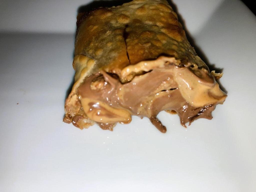 7 Delicious Dessert Egg Rolls